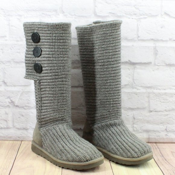 UGG Classic Cardy Gray Wool Big Button Sweater Knit  Boots Size 7 - Picture 2 of 11